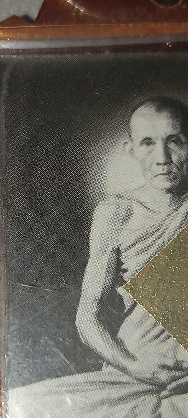 รูปถ่ายยันต์คู่หลวงพ่อกวยปี 2558 6