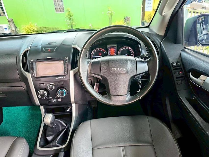 ISUZU D-MAX HI-LANDER CAB4 2.5Z M/T 2012 มือเดียวออกห้าง รูปย่อยที่ 4