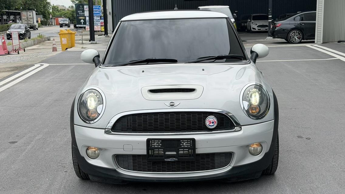 รหัสรถ KPV53 🚗 2010 MINI Cooper S HATCH 3 DOOR 50 Camden รูปที่ 2