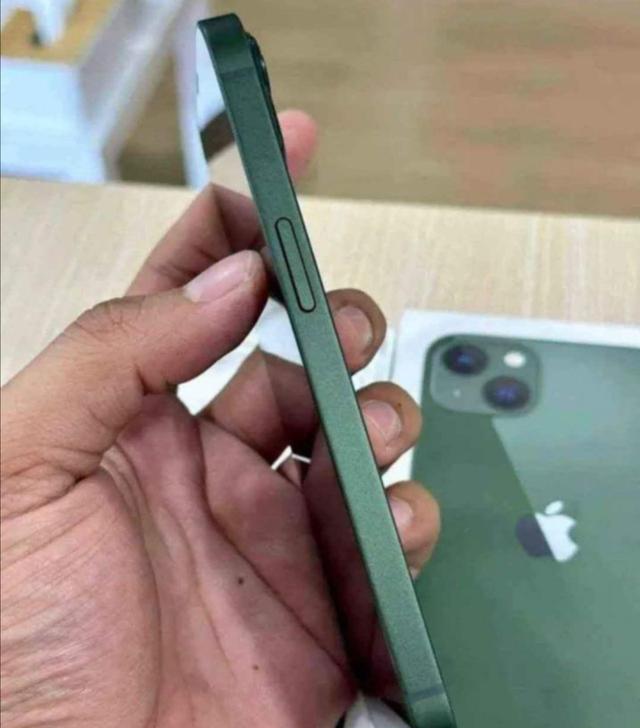  iPhone 13 ความจุ 128GB มือ 2 สีเขียว 3