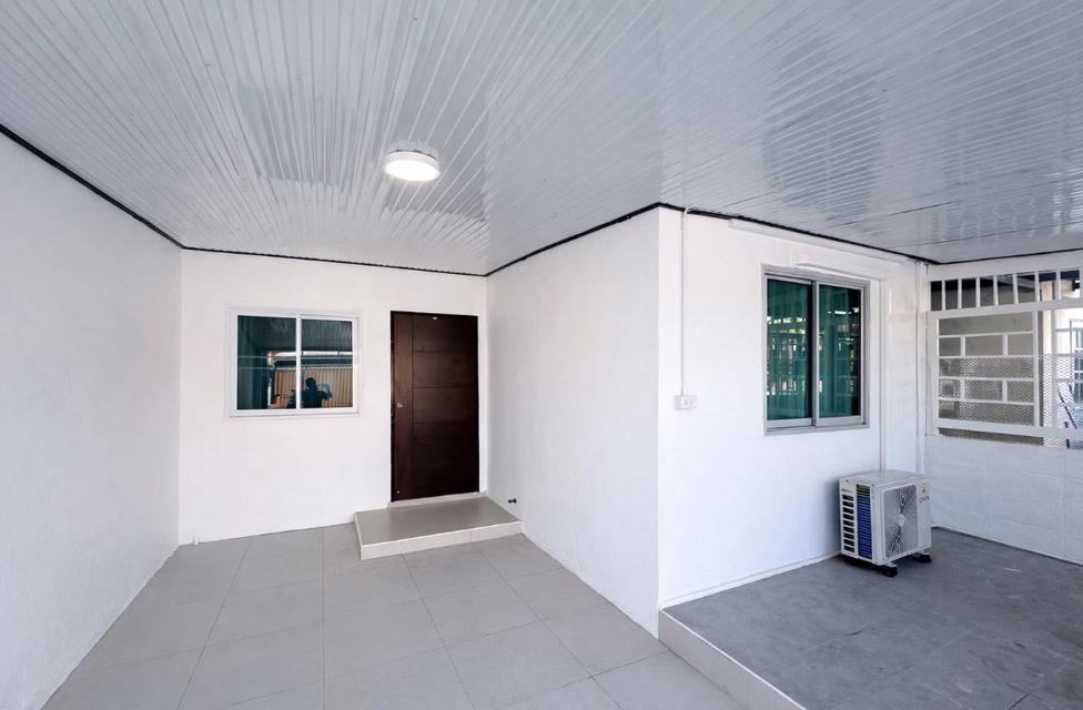 ขายด่วน หมู่บ้านปาร์คฮิลล์ 1 พัทยา รีโนเวทใหม่ ตกแต่งสวย 2