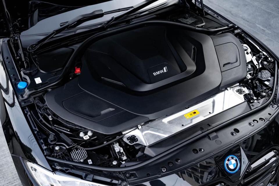 i4 eDrive35 M Sport Package 19