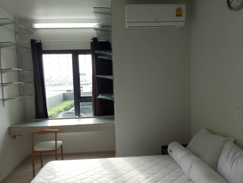 คอนโด 30 ตร.ม.ดีคอนไพล์มรัตนาธิเบศร์ 14