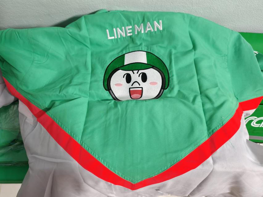 เสื้อLINEMANมือหนึ่งสนใจสอบถามรายละเอียดเพิ่มเติมได้นะคะ