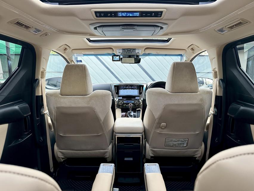 ขาย Toyota Vellfire 2.5 Hybrid ปี20 19