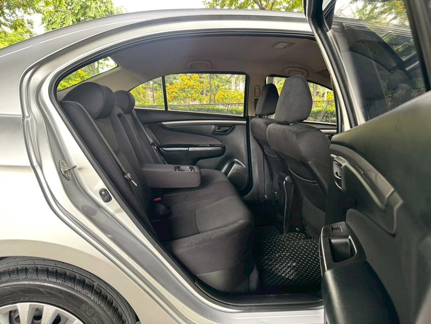 ขายรถ Suzuki Ciaz 1.2 GL ปี 2016 สีเทา เกียร์ออโต้ 10