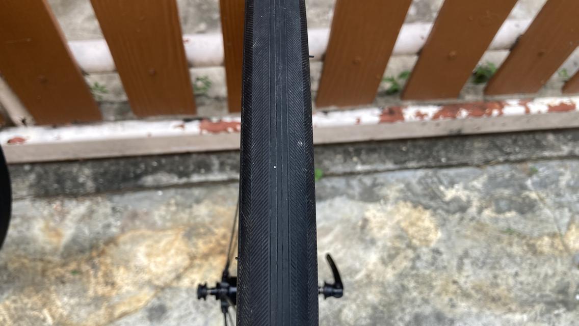 ล้อคาร์บอน Cadex 42 tubeless รูปที่ 5