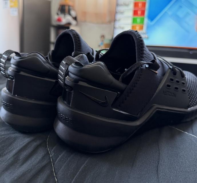 Nike Free Metcon : Triple Black รูปที่ 2
