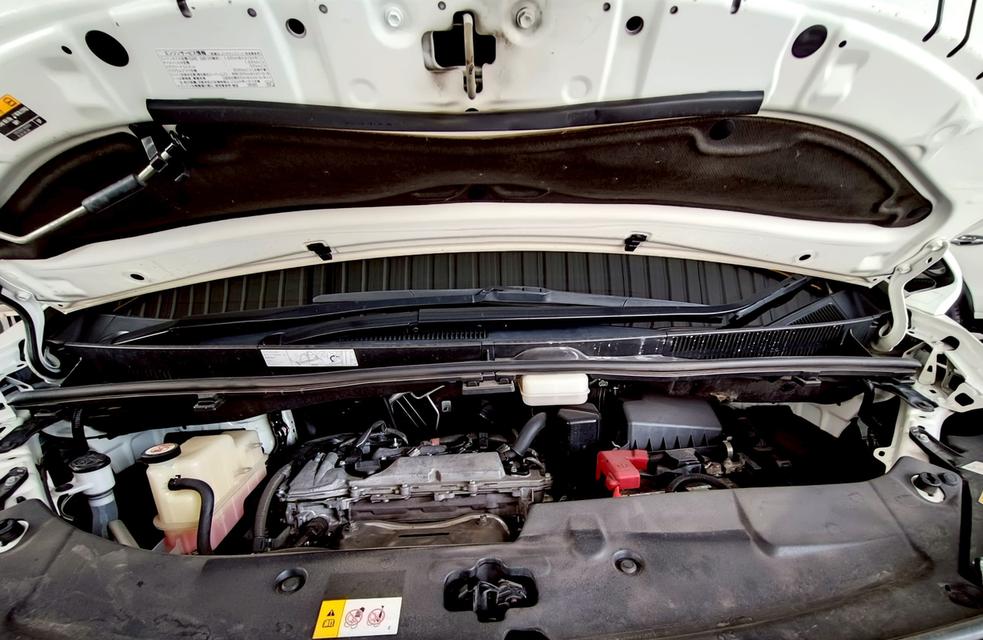 TOYOTA ALPHARD 2.5 SC PACKAGE ปี 20 จดทะเบียน ปี 2020 แท้  Mile 71,000 km (1,990,000)  7