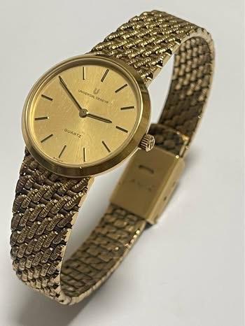 ✨ นาฬิกาแห่งความสง่างามที่ทุกสายแฟชั่นใฝ่ฝัน ✨Universal Genève Quartz – Vintage Gold Elegance