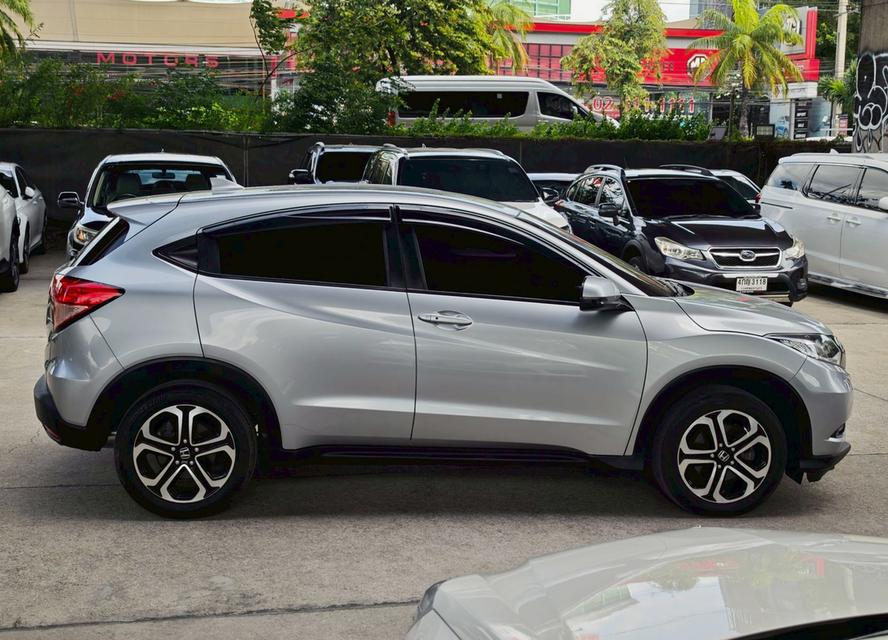Honda HRV 1.8 E ปี 2017 จด 2018 รูปที่ 4