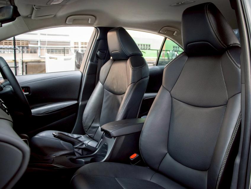 TOYOTA ALTIS 1.6 G ปี 2020 16