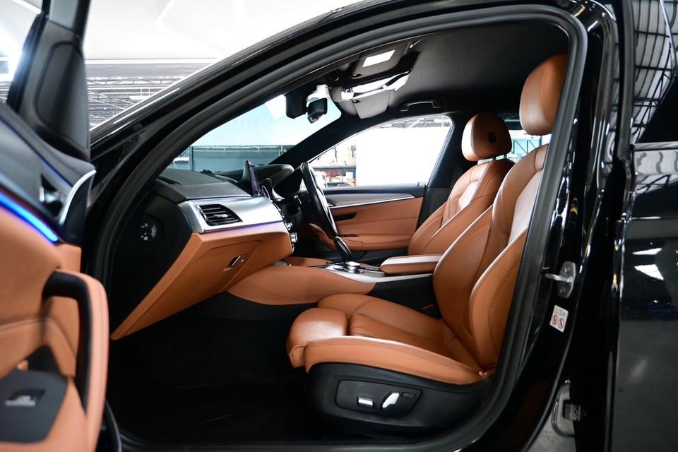 รหัสรถ BK3579 🚘 BMW 520d M Sport (G30) ปี 2019 รูปที่ 17
