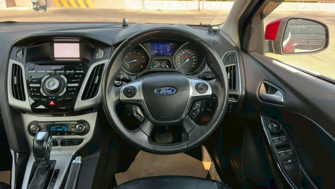 Ford Focus 2.0S Hatchback AT ปี 2013 รูปที่ 12