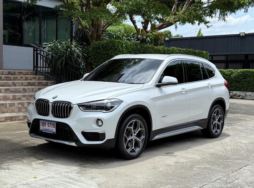 2017 BMW X1 F48 รถออกศูนย์ BMW THAILAND รถวิ่งน้อย เข้าศูนย์ทุกระยะ ไม่เคยมีอุบัติเหตุครับ
