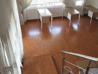 ให้เช่าทาวน์โฮม 3 ชั้น 39 ตร.ว. หมู่บ้านลภาวัน 17 ตำบลบางรักน้อย ใกล้ BTS บางรักน้อย 8