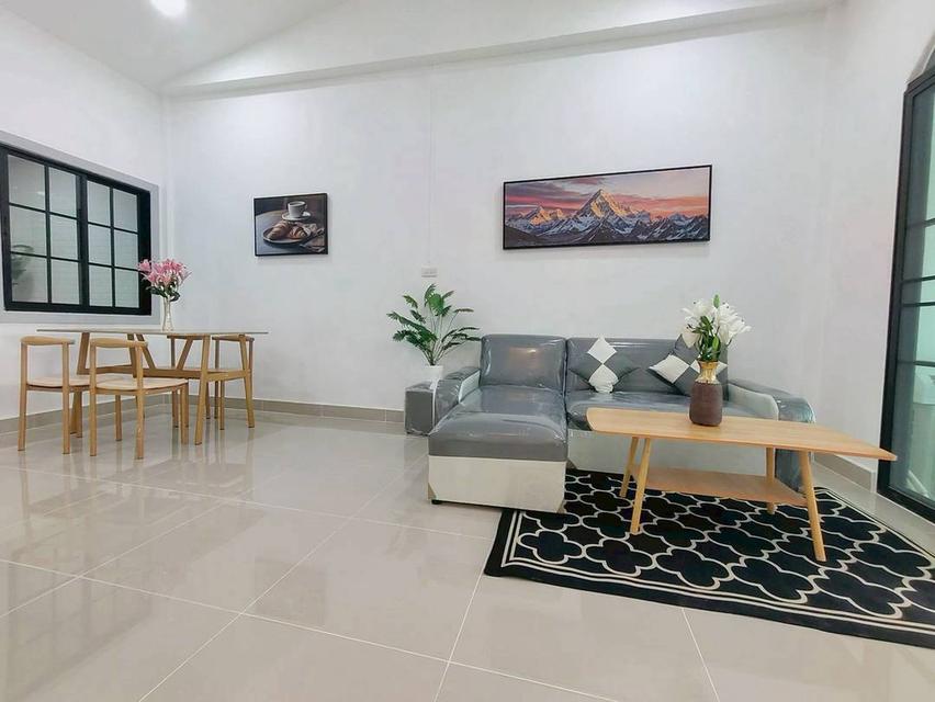 หมู่บ้านวรารักษ์ รังสิตคลองสาม ทาวน์เฮาส์ชั้นเดียว  ตกแต่งใหม่ เหมือนบ้านพักตากอากาศ เหมาะกับการพักผ่อน 10