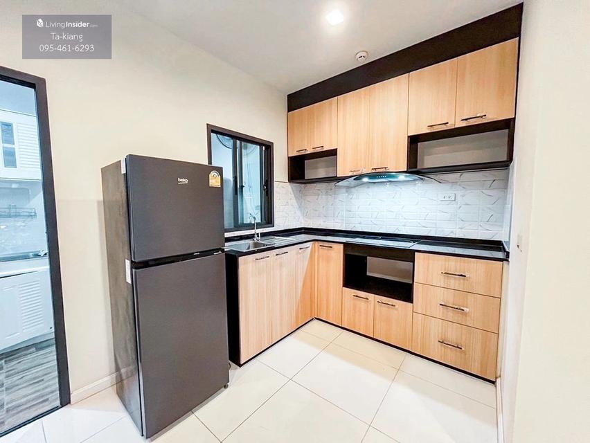 🏠✨ ให้เช่าทาวน์โฮม 3 ชั้น – Eigen Premium Townhome 📍 ซอยพัฒนาการ 99 (ถนนพัฒนาการตัดใหม่) ทำเลทอง เดินทางสะดวกสุดๆ 🚗 10