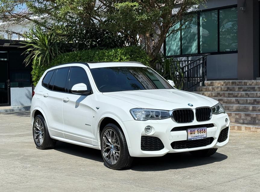 2017 BMW X3 20D MSPORT LCI รถมือเดียวออกป้ายแดง รถวิ่งน้อย ประวัติศูนย์ครบ รถไม่เคยมีอุบัติเหตุครับ 1