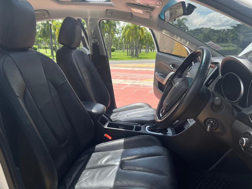 2020 MG5 1.5x Turbo Sunroof  18