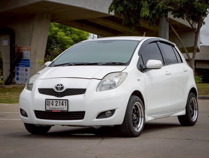 TOYOTA Yaris 1.5 J สีขาว ปี2011 รถสวยสภาพดี ภายในใหม่มาก พร้อมใช้งาน 6