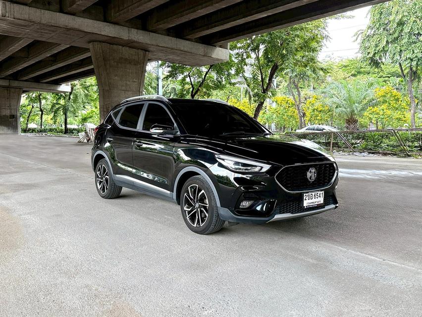 ขายรถ MG ZS 1.5X+ sunroof ปี 2022 สีดำ เกียร์ออโต้