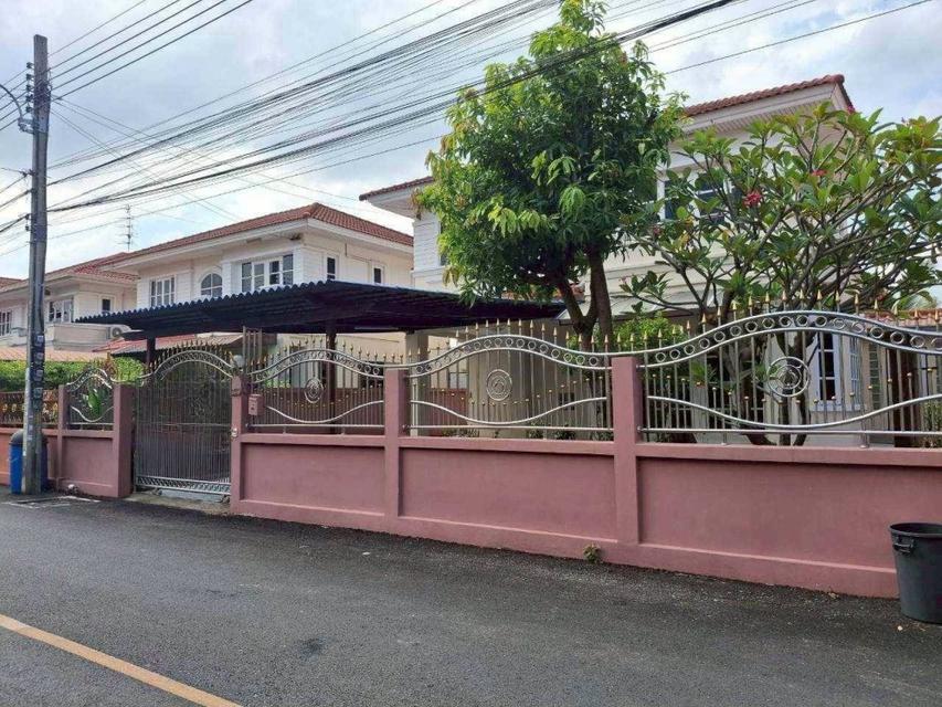 ขายบ้านเดี่ยวมือสอง โครงการบิวตี้เฮ้าส์ 4 (Beauty House 4) กาญจนาฯ-ราชพฤกษ์ เนื้อที่ 56.9 ตร.ว.  ใกล้โรงเรียนเทพศิรินทร์ เพียง 5 นาทีถึงทางด่วนศรีรัช รูปย่อยที่ 2