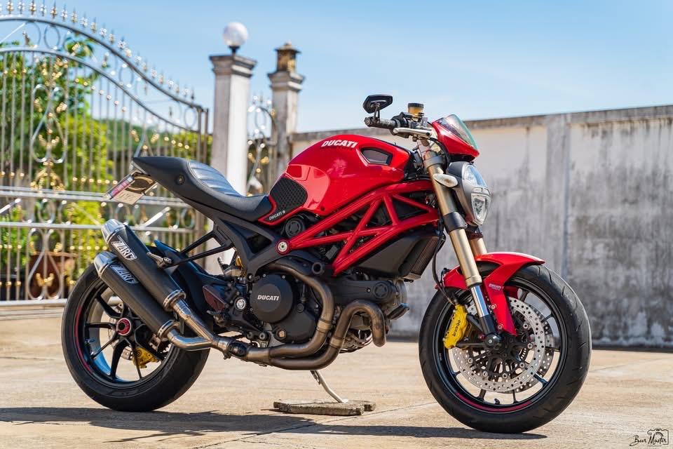 Ducati Monster M1100 Evo ปี 2018 5