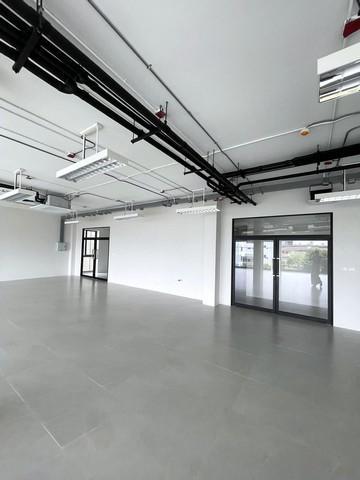 ให้เช่า สำนักงาน สร้างใหม่ 4 ชั้น อาคาร พัฒนาการ 31 พื้นที่รวม 872.68 ตร.ม. แบ่งเช่าเป็นชั้นได้ มีลิฟต์ 5