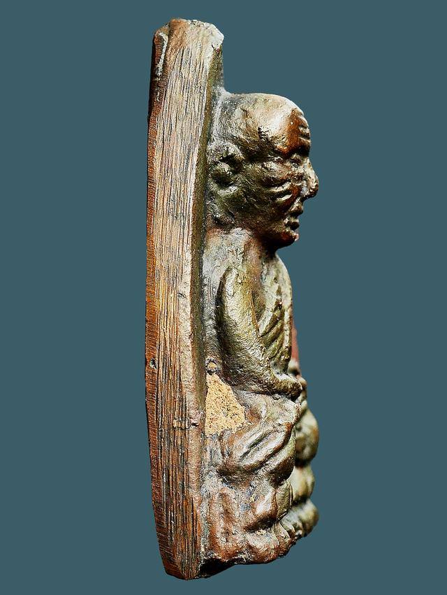 พระหลวงปู่ทวด เตารีด วัดช้างให้...เก่า เดิมๆ รูปที่ 4