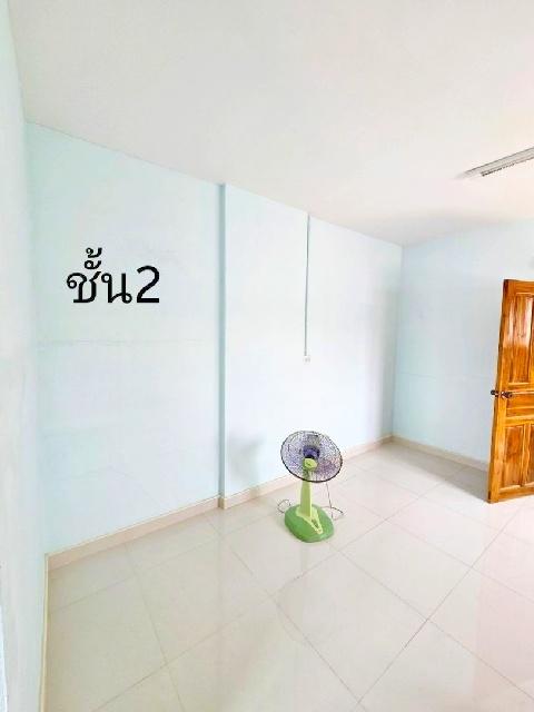 วัดส้มเกลี้ยง ตลาดพระเงิน 1.6 กม ให้เช่าทาวน์เฮาส์ 2 ชั้น 19 ตร.วา.152 ตร.ม.ปลายบาง ตลาดพระราม5 3.5กม.2 นอน 2 น้ำ รพ.บาง 6