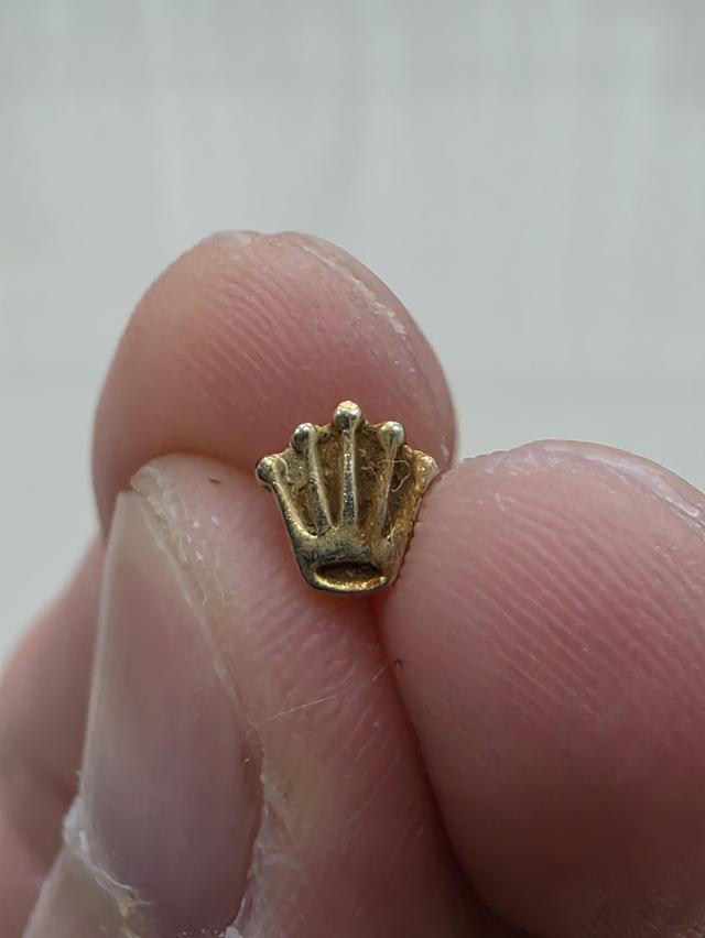 A.อะไหล่นาฬิกา LOGO ROLEX โลโก้ โรเร็กส์ ของเก่าเก็บ สวยหายาก รุ่นเก่า ขายตามสภาพ พร้อมส่ง