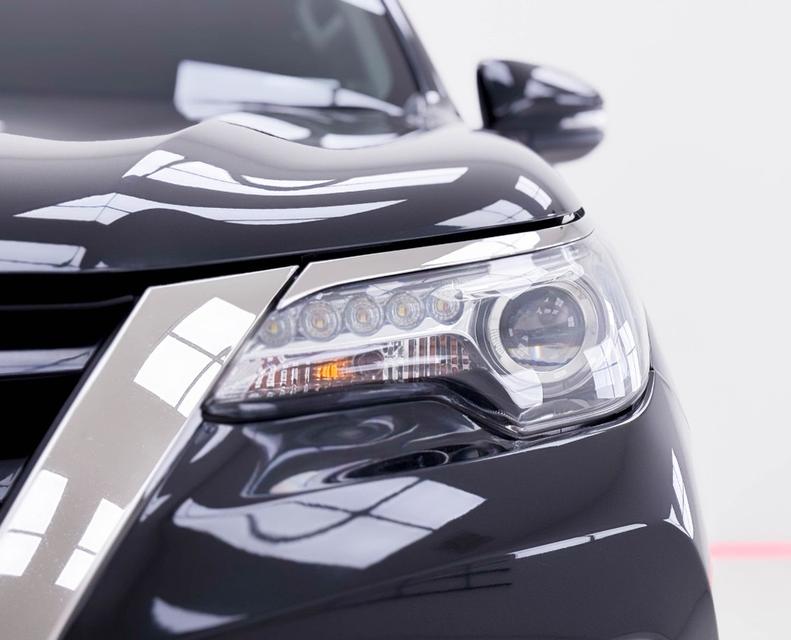 TOYOTA FORTUNER 2.8 TRD SPORTIVO 2WD โฉมปี (15-ปัจจุบัน) 2019 รูปที่ 7