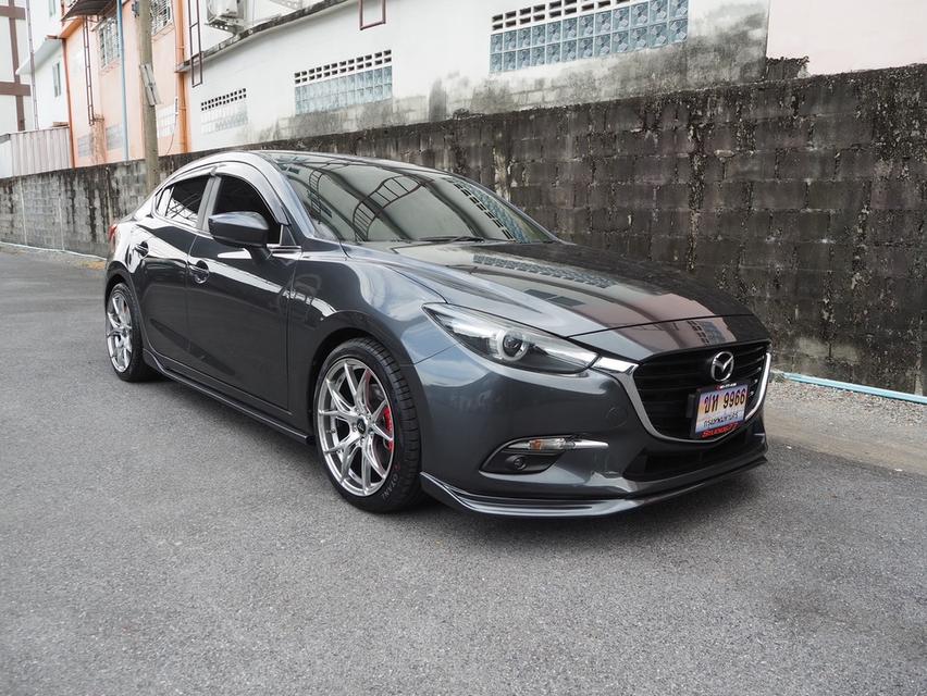 MAZDA MAZDA3 2.0 S ปี 2019 2