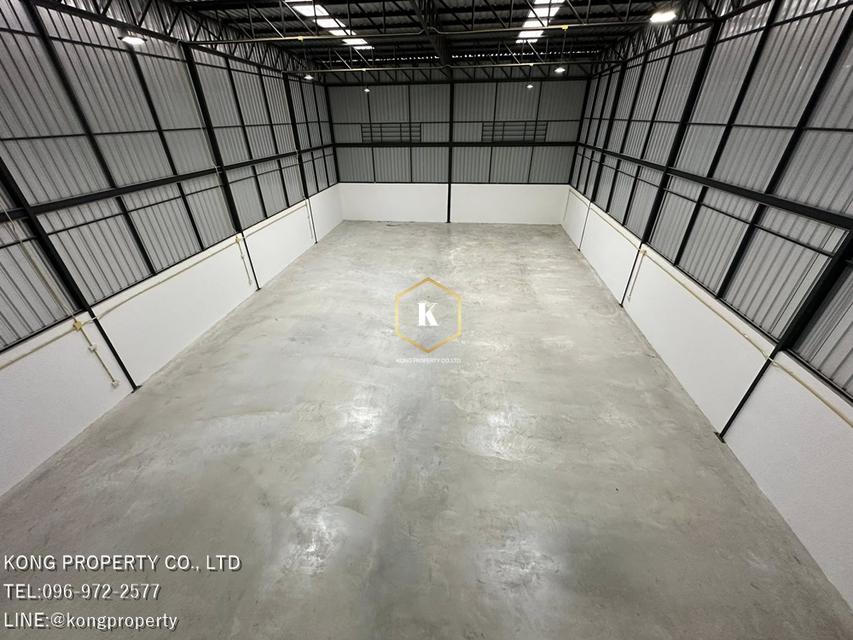 ให้เช่าโกดัง ลำลูกกา คลอง 3 ปทุมธานี 403 ตรม สร้างใหม่  สไตล์โมเดิร์น  7