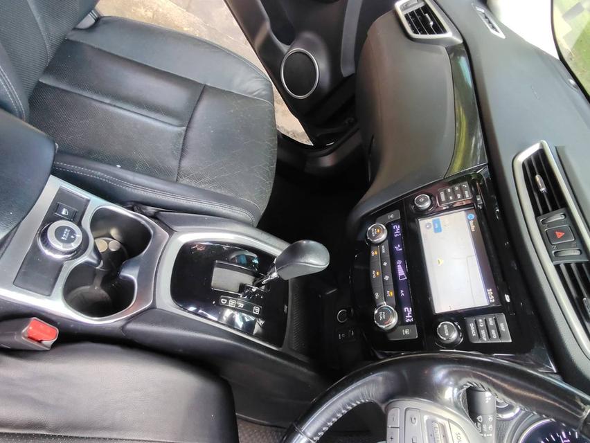 ์์์Nissan X-Trail 2.5V 4WD รุ่นท็อป 2015