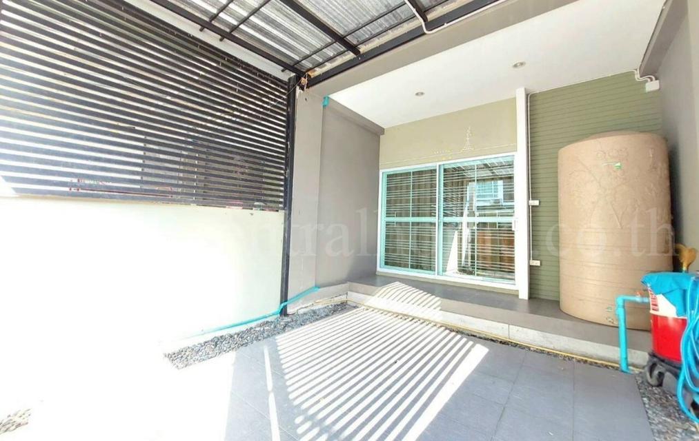 ทาวน์โฮม นลิน อเวนิว 3 รามคำแหง หลังมุม 4