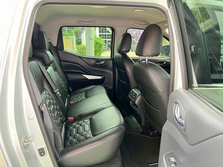🦅 ราคาพิเศษถูกมาก! ตัว TOP สุด ขับ 4 ล้อ NISSAN NAVARA DBL 2.3 VL 4X4 AT ปี 2022 🦅 รูปที่ 14