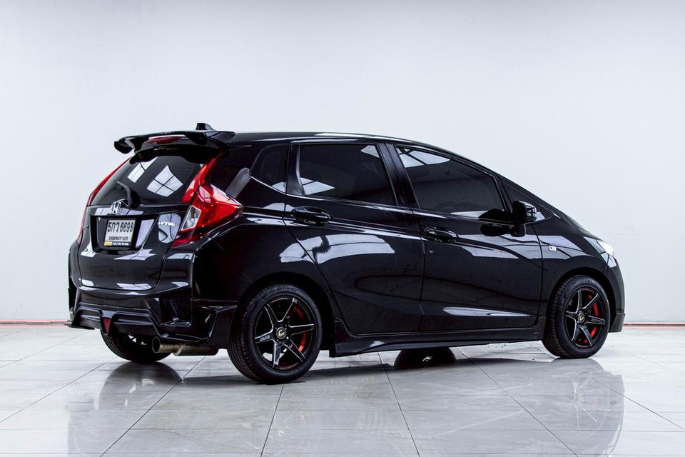 HONDA JAZZ GK 1.5 S เกียร์ธรรมดา MT 2017