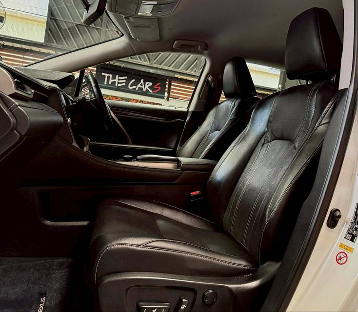 Lexus RX200t Premium ปี 2017 13