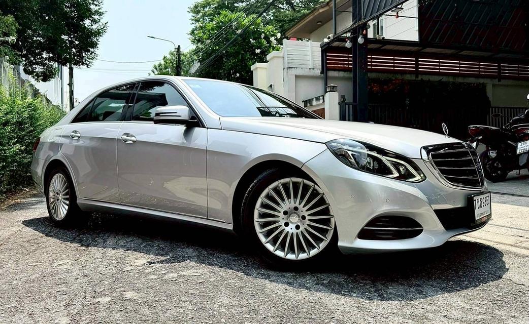 Mercedes Benz E300 Bluetec Hybrid Exclusive ปี 2013