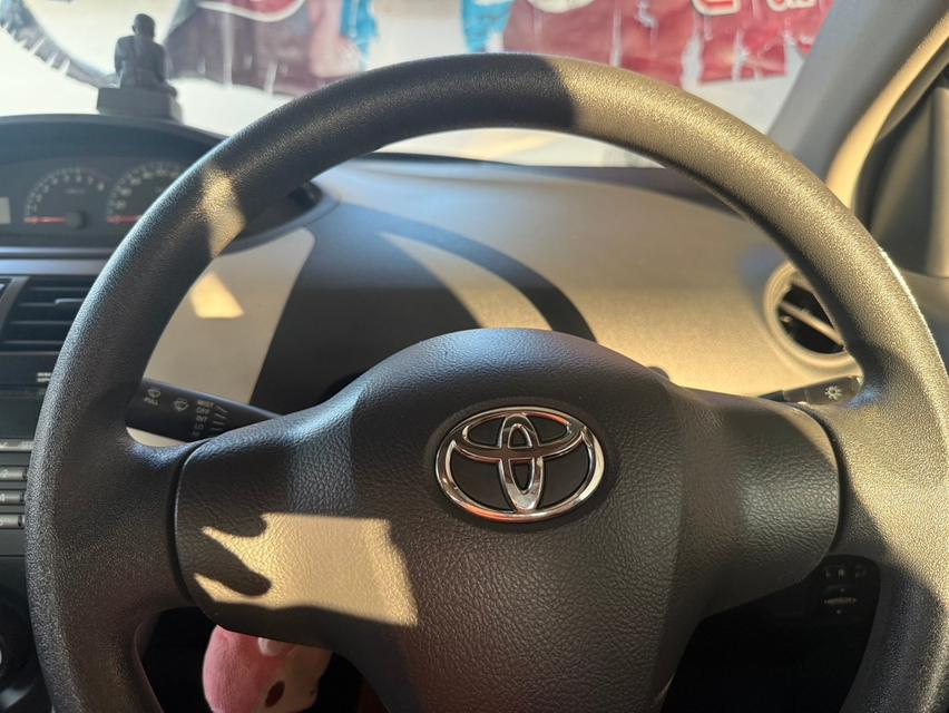 2010 Vios 1.5 E  9