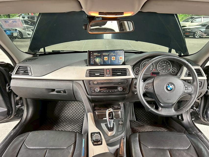 BMW 316i F30 Sedan AT ปี 2014 เบนซิน เกียร์ออโต้ 10