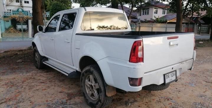 Tata Xenon 4 ประตู 2