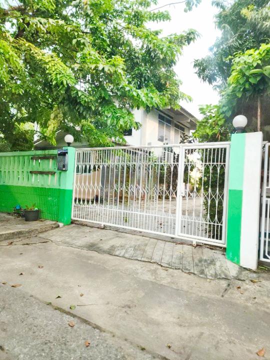 ARL บ้านทับช้าง 3.5 กม คฤหาสน์ 2 ชั้น 1ไร่ รร.นานาชาติแอสคอท 2.5 กม. สิ่งอำนวยครบครัน 3 นอน 3 น้ำ ตลาดการเคหะกรุงเทพกรีฑ 1