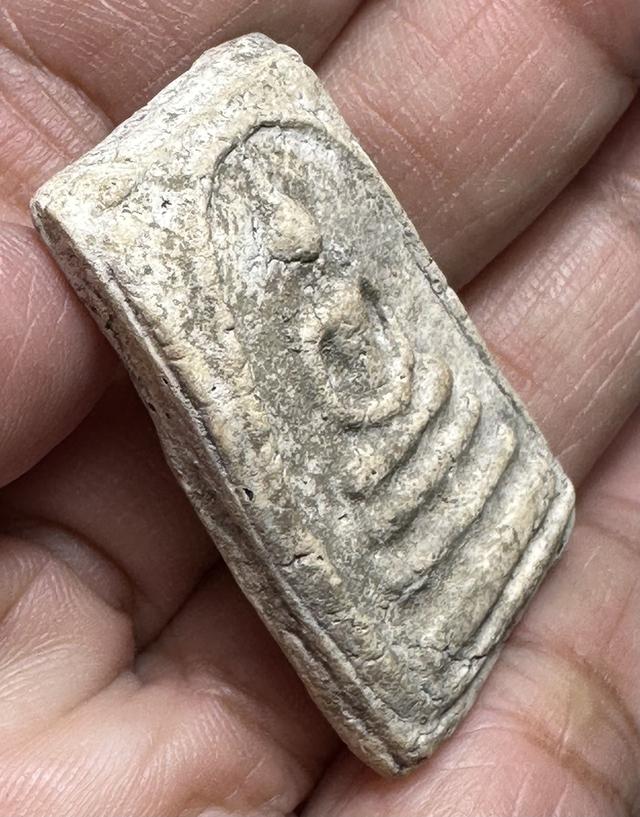 พระสมเด็จพิมพ์ทรงเจดีย์ เนื้อหนึกนุ่ม รูปที่ 3