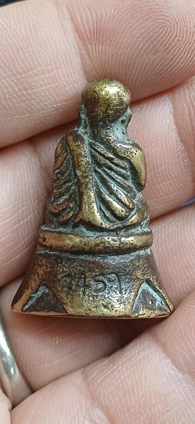 หลวงพ่อเงิน วัดบางคลาน พระหลวงพ่อเงินเก่าๆ 泰国佛牌 Thai Amulets รูปย่อยที่ 2