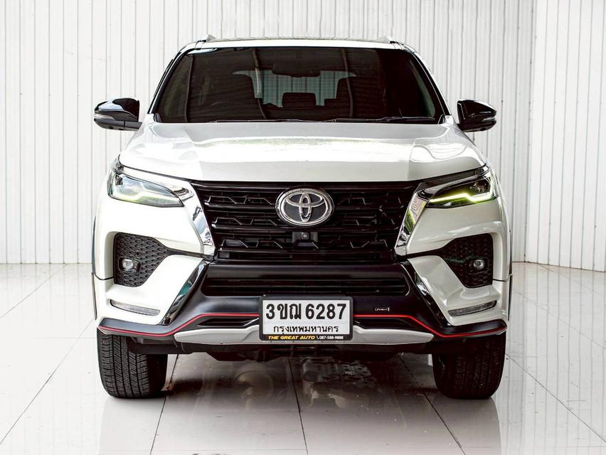 TOYOTA FORTUNER, 2.4 V 4WD LEADER ปี 2022 โฉม ปี15-ปัจจุบัน