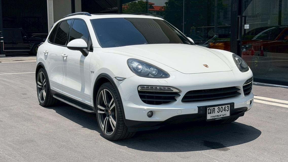 รหัสรถ KPV3043 2013 PORSCHE CAYENNE 3.0 HYBRID รูปที่ 3