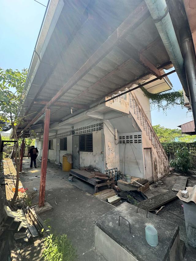 บ้านพร้อมที่ดิน 82 ตารางวา 3ห้องนอน 3 ห้องน้ำ 10